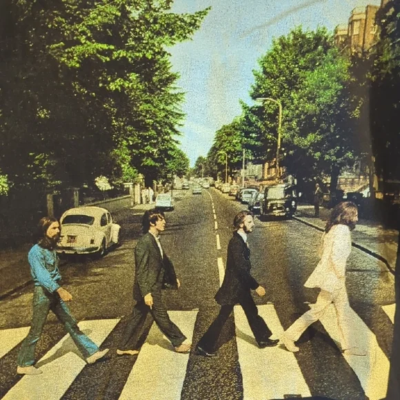 The Beatles Black Short Sleeve Tee Iconic Abbey Road Design - Picture 3 of 3